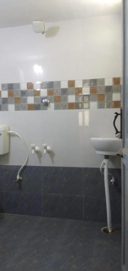 Madura Homestay - Gorgeous Home With 2Bhk 5 Minutes From Nh44 Maduraj Zewnętrze zdjęcie