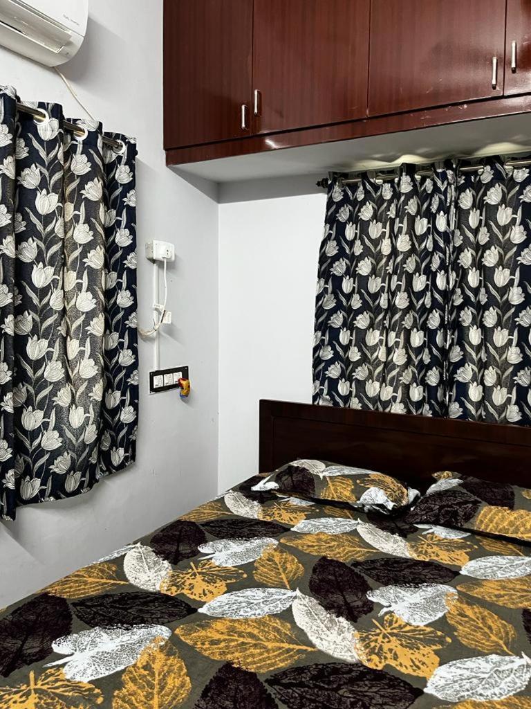 Madura Homestay - Gorgeous Home With 2Bhk 5 Minutes From Nh44 Maduraj Zewnętrze zdjęcie